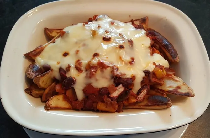 Slimming World Nacho Feast – Syn-Free Recipe with Cheese, Mince & Wedges