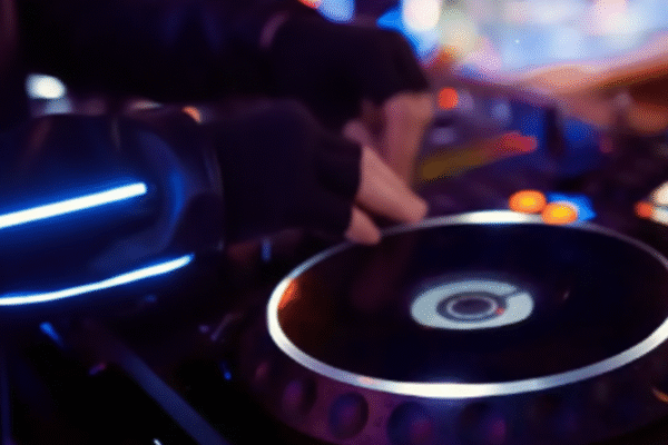 The Sound That Defines the Night Why DJs Matter at Every Dubai Event