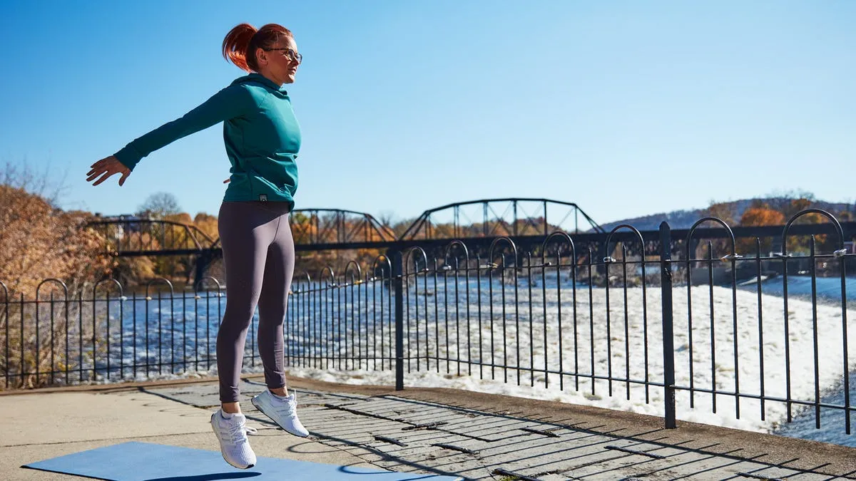 Women Printed Gym Shirts for Running and Outdoor Training